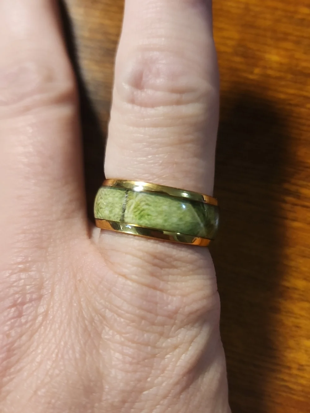 8mm Parrot Green Stainless Steel Dome Ring, Elegant And Versatile For Everyday